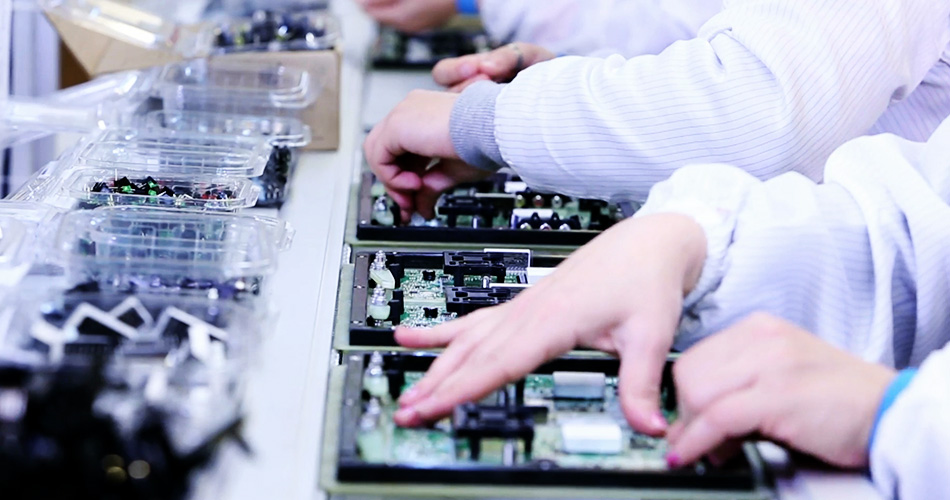 จะลดความเสี่ยงของโครงการด้วยโซลูชั่นที่เป็นนวัตกรรมของโรงงาน PCBA ได้อย่างไร