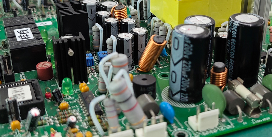 โรงงาน PCBA จะรับมือกับความท้าทายในการติดตั้งส่วนประกอบที่ซับซ้อนได้อย่างไร