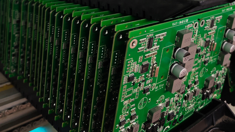 ถอดรหัสระบบตรวจสอบคุณภาพกระบวนการเต็มรูปแบบของโรงงาน PCBA