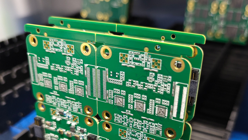 สำรวจกระบวนการผลิตที่เป็นมิตรต่อสิ่งแวดล้อมและแนวโน้มการพัฒนาในอนาคตในโรงงาน PCBA